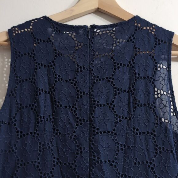 French Connection fit and flare cotton Embroidered Eyelet navy midi dres… - Picture 4 of 16